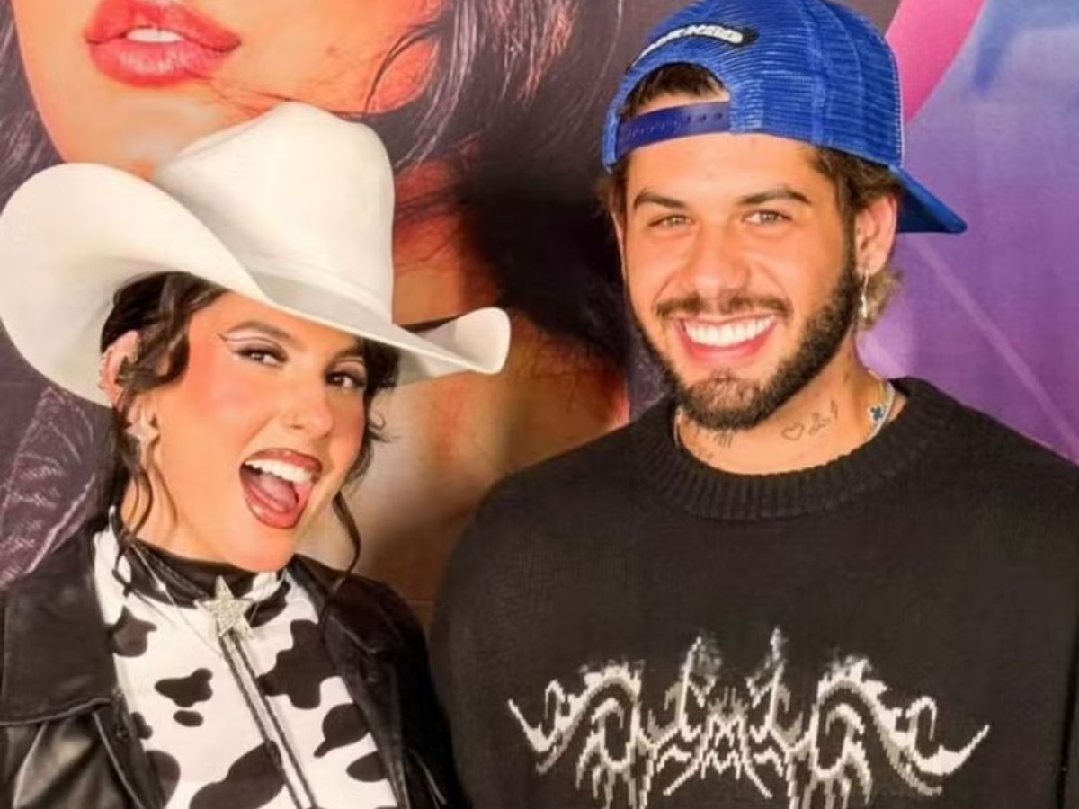 Zé Felipe canta com Ana Castela e público surpreende a dupla: “Beija, beija” Parte do público parece estar torcendo por um romance entre os dois e os artistas ficaram constrangidos no palco