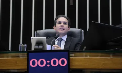 Hugo diz que reforma administrativa é complexa, mas vê texto “amadurecido” Presidente da Câmara reafirmou que proposta é prioridade da Casa e fez apelo por “consensos possíveis”