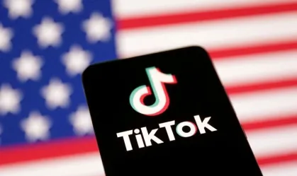 Trump diz que EUA anunciarão comprador para TikTok Segundo o presidente, Estados Unidos e a China têm um acordo que manterá o aplicativo de vídeos curtos TikTok operando