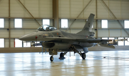 EUA mobilizam aeronaves para interceptar caças russos no Alasca Autoridades afirmam que voos da Rússia na zona de identificação de defesa aérea do estado americano são comuns e não representam ameaça