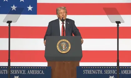 Trump diz que quer reunião entre Putin e Zelensky Presidente dos EUA diz que encontro é necessário para o fim da guerra na Ucrânia