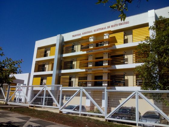 TRE altera jornada, metas e monitoramento de servidores Novas regras do TRE ajustam teletrabalho para eleições de 2026