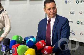 Botelho cita 'investimento' em Michelly ao justificar negativa para saída