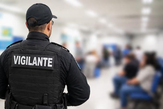 Denúncia aponta contratos irregulares; Saúde nega falhas em Cuiabá  A Secretaria negou qualquer irregularidade ou favorecimento, afirmando que a medida é preventiva e necessária