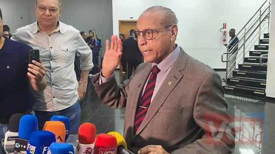 Júlio acusa Abilio de agir por interesse eleitoral e diz que prefeito ignora crise em Cuiabá Júlio aponta politicagem, cobra gestão e cita crise na saúde de Cuiabá