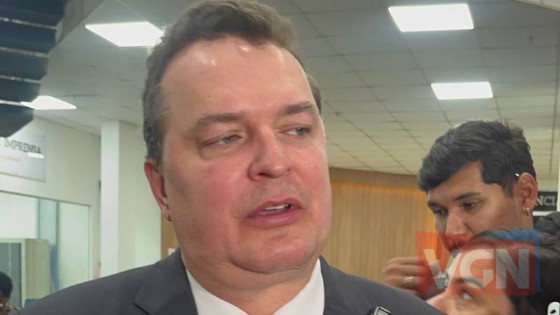 Max Russi vai a condomínios e promete reação contra despejo de 600 famílias em Cuiabá A disputa envolve a empresa Trunk Gestão Empresarial, que arrematou a massa falida em leilão judicial