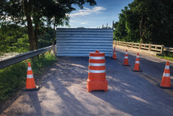 OBRAS DE REFORÇO  Sinfra restringe passagem de veículos pesados sobre ponte do Rio Cuiabá em Rosário Oeste