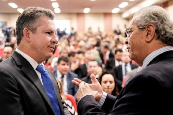 Júlio diz que Mauro Mendes pode ficar sem candidatura se não apoiar Jayme Campos  Deputado afirma que grupo ligado ao senador controla maioria da convenção do União